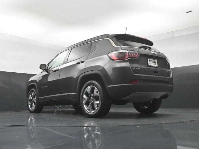 Used 2019 Jeep Compass Limited w/ Advanced Safety Group AWD/4WD image 22