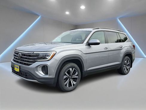 New 2026 Volkswagen Atlas SE image 1