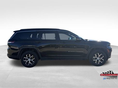 Used 2024 Jeep Grand Cherokee L Limited image 7