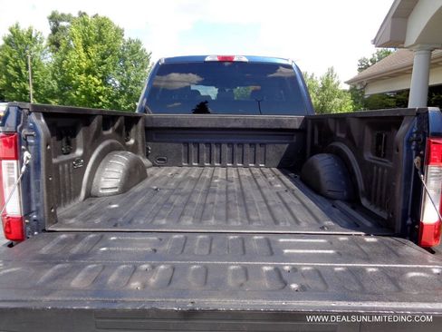 Used 2017 Ford F350 XL AWD/4WD image 17