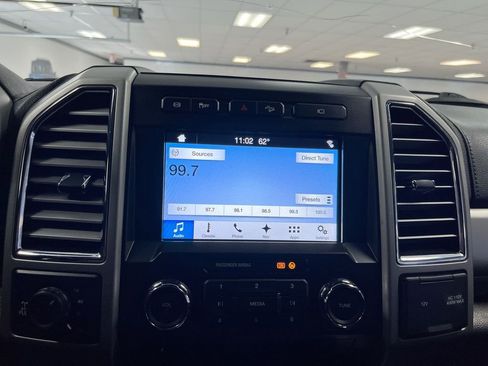 Used 2017 Ford F350 Lariat w/ Lariat Ultimate Package image 19