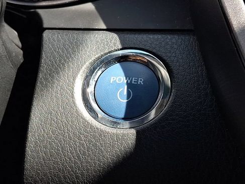 Used 2024 Toyota Camry SE FWD image 22