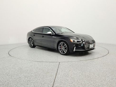 Used 2018 Audi S5 Premium Plus w/ Navigation Package AWD/4WD image 3