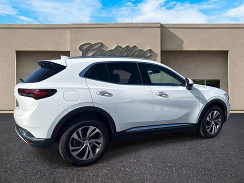 Used 2021 Buick Envision Essence FWD image 3