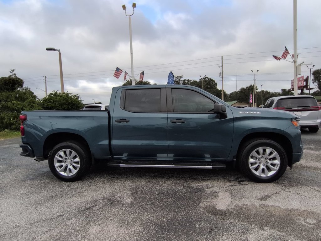 Used 2024 Chevrolet Silverado 1500 Custom RWD image 3