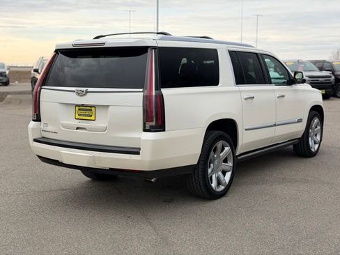 Used 2015 Cadillac Escalade ESV Premium image 5