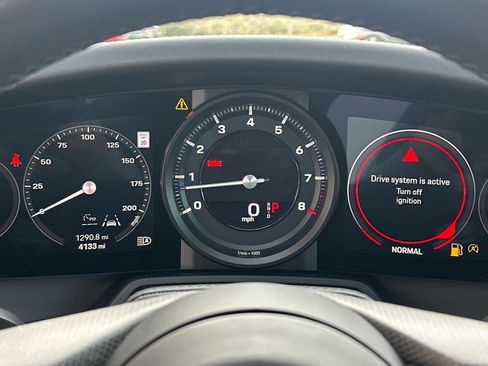 Certified 2023 Porsche 911 Carrera 4S w/ Sport Package image 25