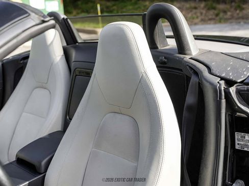 Used 2015 Jaguar F-TYPE S RWD image 32