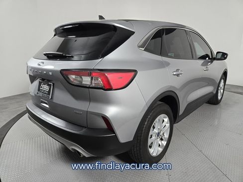 Used 2021 Ford Escape SE image 6