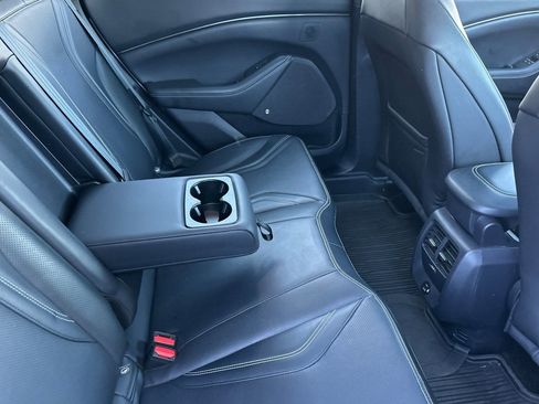 Used 2021 Ford Mustang Mach-E Premium image 28