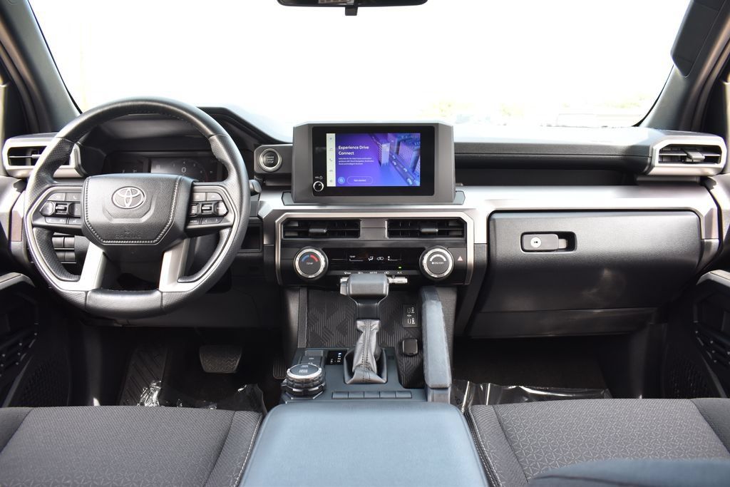 Used 2025 Toyota 4Runner SR5 AWD/4WD image 14