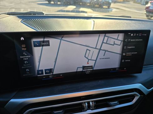Used 2023 BMW 330e w/ Premium Package RWD image 23