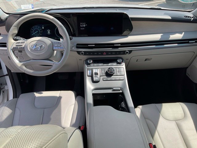 Used 2024 Hyundai Palisade Limited AWD/4WD image 4
