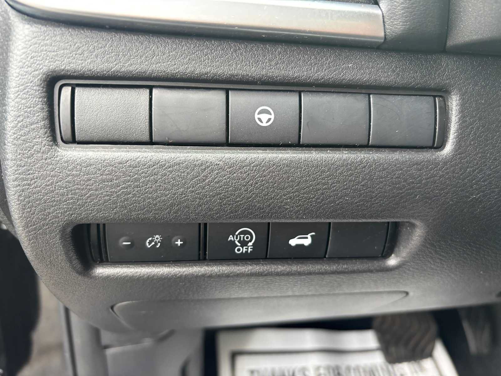 Used 2024 Nissan Rogue SV AWD/4WD image 20