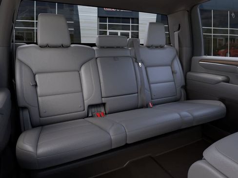New 2026 GMC Sierra 2500 SLT AWD/4WD image 17