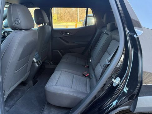 Used 2025 Chevrolet Equinox LT AWD/4WD image 21
