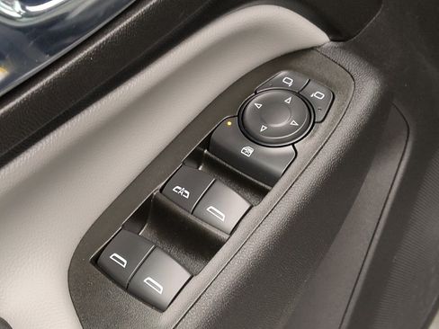 Used 2022 Chevrolet Equinox LS w/ LS Convenience Package AWD/4WD image 27
