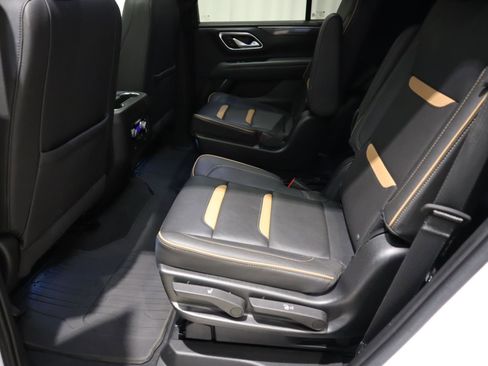 Used 2022 GMC Yukon AT4 w/ Technology Package AWD/4WD image 21