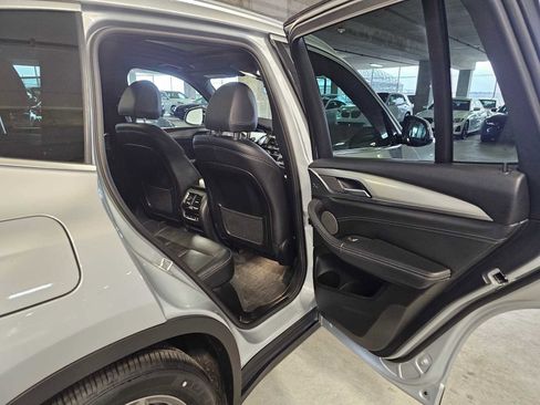 Used 2021 BMW X3 xDrive30e w/ Premium Package image 38