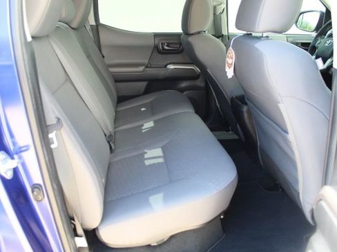 Used 2022 Toyota Tacoma SR5 image 14