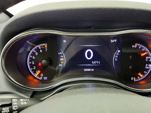 Used 2021 Jeep Grand Cherokee Limited RWD image 14