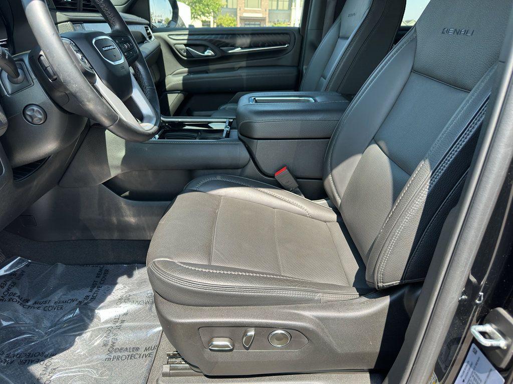 Used 2024 GMC Yukon Denali AWD/4WD image 14
