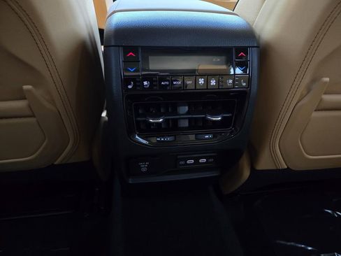 New 2026 Jeep Grand Cherokee Summit AWD/4WD image 16