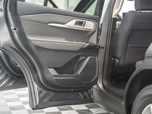 New 2026 Ford Explorer Active AWD/4WD image 39