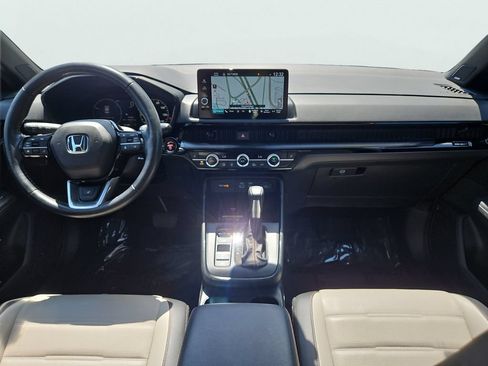 Certified 2025 Honda CR-V Sport Touring image 11