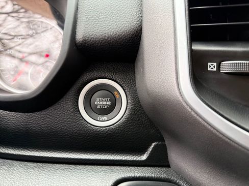 Used 2021 RAM 1500 Big Horn image 19