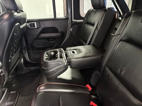 Certified 2019 Jeep Wrangler Unlimited Rubicon AWD/4WD image 26