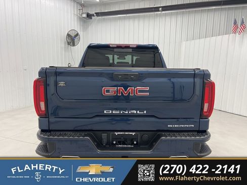 Used 2022 GMC Sierra 1500 Denali image 4