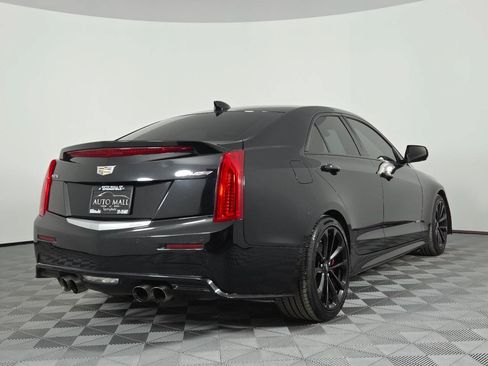 Used 2017 Cadillac ATS V w/ Luxury Package RWD image 8