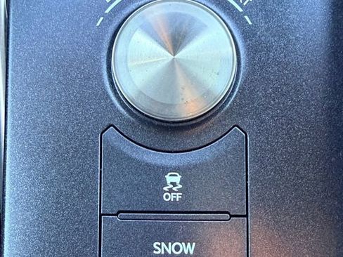 Used 2018 Lexus IS 300 image 33