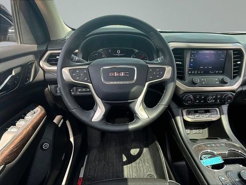 Used 2023 GMC Acadia Denali w/ Black Diamond Edition AWD/4WD image 10