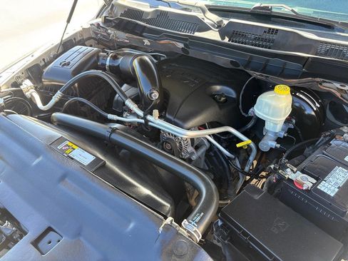 Used 2015 RAM 1500 Express image 15