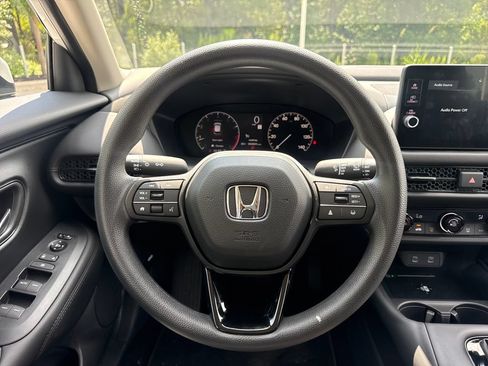 Certified 2026 Honda HR-V LX image 19