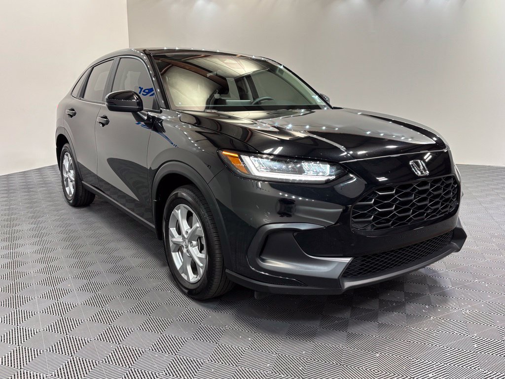 Certified 2024 Honda HR-V LX image 3