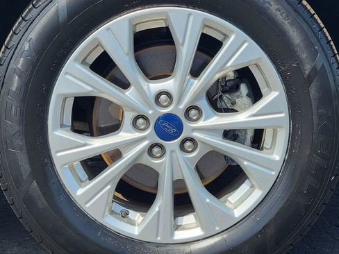Certified 2023 Ford Escape Active AWD/4WD image 17