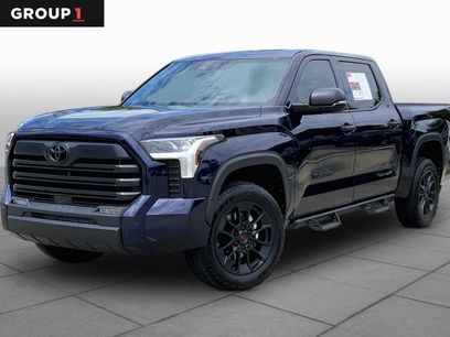 Used 2025 Toyota Tundra SR5 w/ SR5 Convenience Package