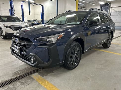 Certified 2023 Subaru Outback Onyx Edition XT image 4