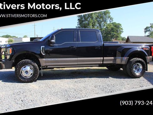 Used 2019 Ford F350 King Ranch w/ King Ranch Ultimate Package AWD/4WD image 1