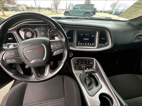 Used 2021 Dodge Challenger R/T image 15