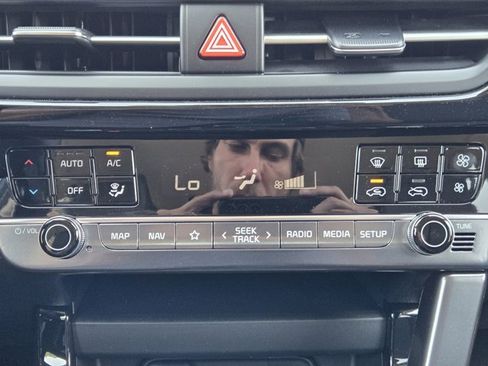 New 2025 Kia Seltos X-Line image 13