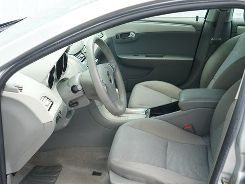 Used 2011 Chevrolet Malibu LS FWD image 11