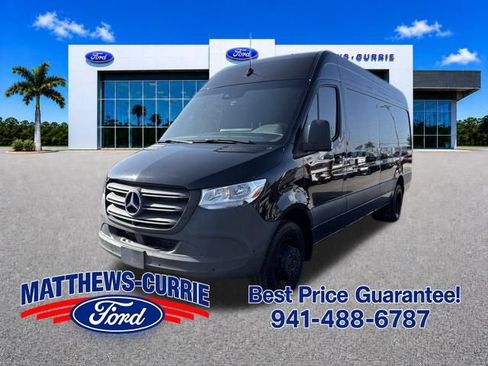 Used 2024 Mercedes-Benz Sprinter 3500 image 7