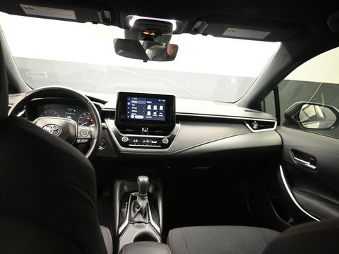 Used 2025 Toyota Corolla SE FWD image 13
