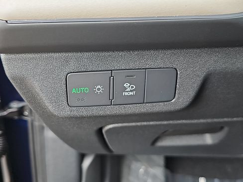 New 2026 Audi Q3 quattro 2.0T AWD/4WD image 28