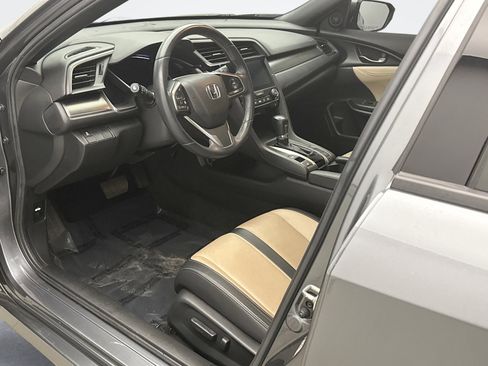 Used 2018 Honda Civic EX-L image 10