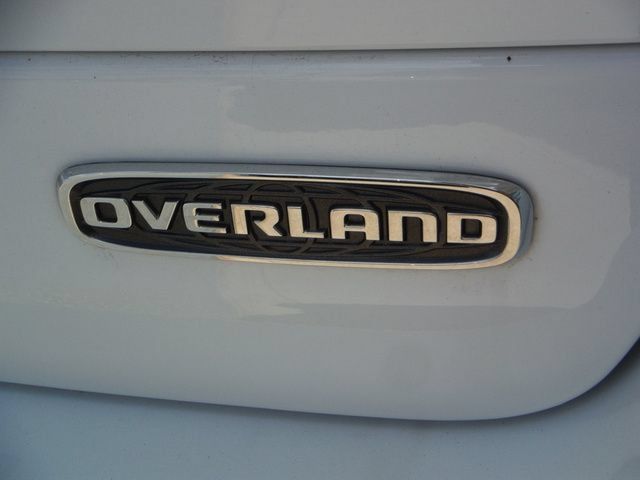 Certified 2023 Jeep Grand Cherokee Overland w/ Luxury Tech Group IV AWD/4WD image 12